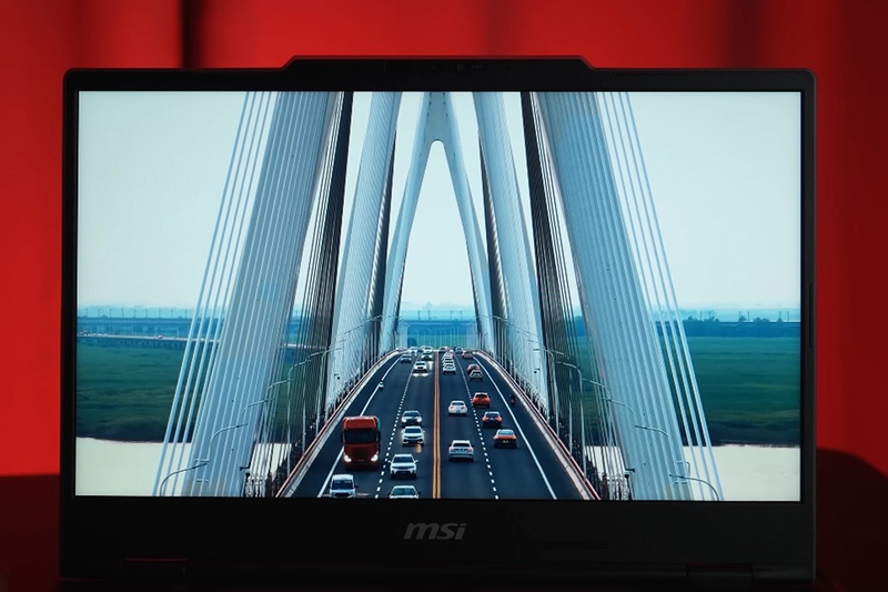 MSI Cyborg 15 B13WFKG-658VN đang gây sốt trong giới sáng tạo 12