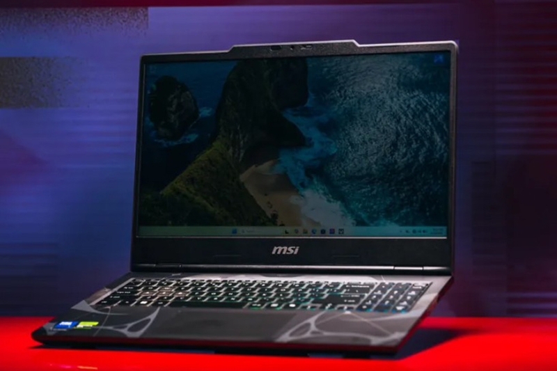MSI Gaming Cyborg 15 B13WFKG-658VN 5