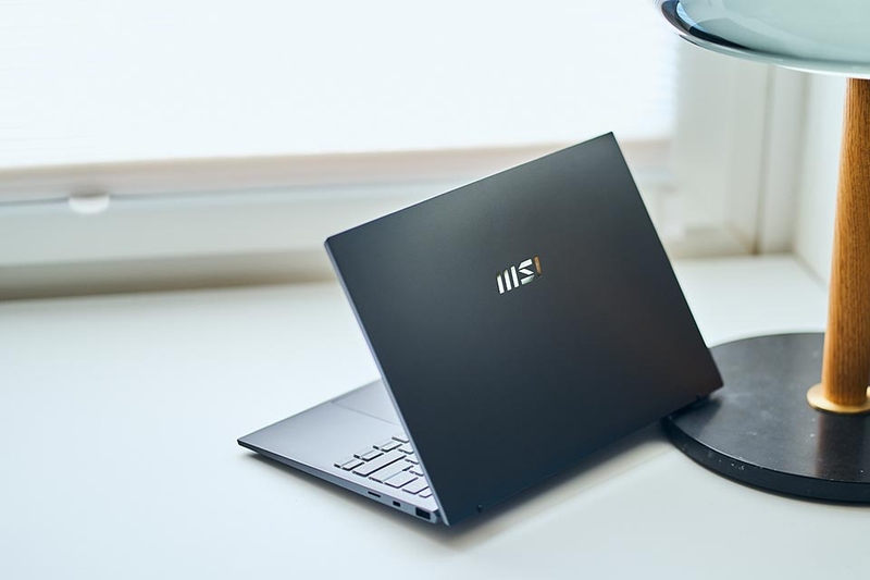 Laptop MSI Prestige 13 AI+ Evo A2VMG-040VN - 04