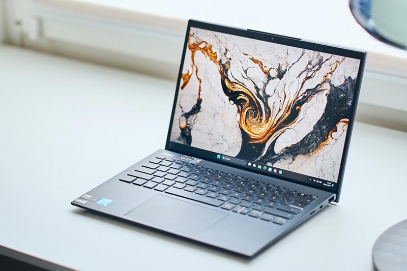 Laptop MSI Prestige 13 AI+ Evo A2VMG-040VN - 06