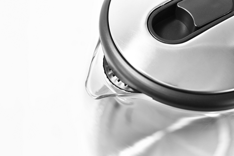 Nắp ấm có tích hợp khe chống cặn