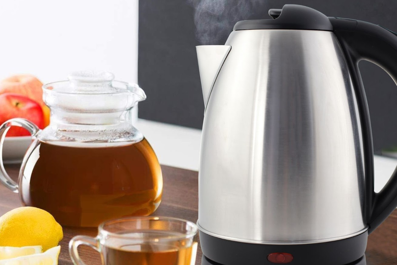 Ấm siêu tốc Hotwell 1.7 lít KE17H1