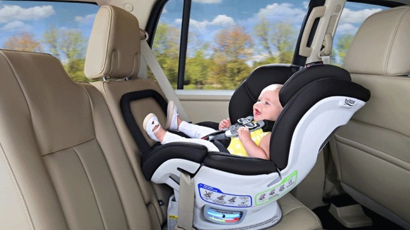 Mua ghế ô tô trẻ em ở đâu uy tín?