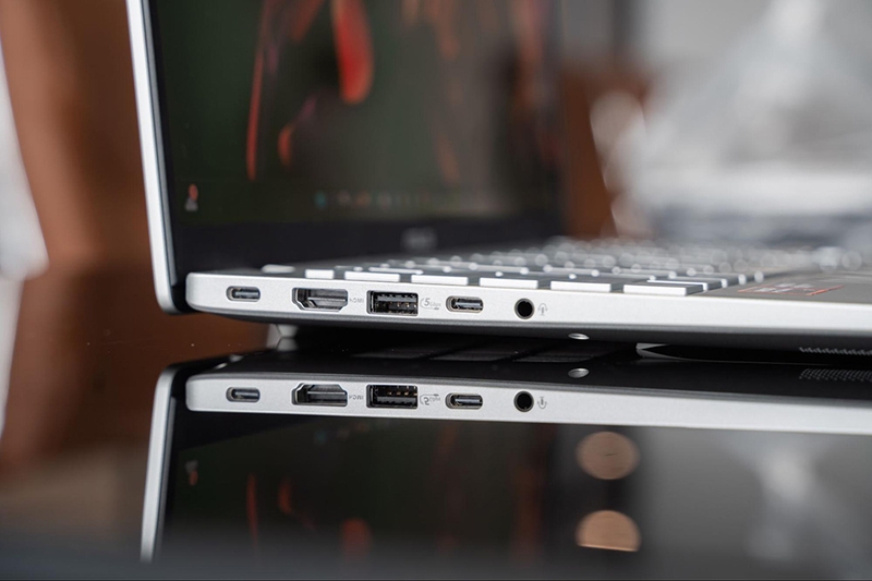 Mua laptop năm 2026 cần quan tâm những gì 11