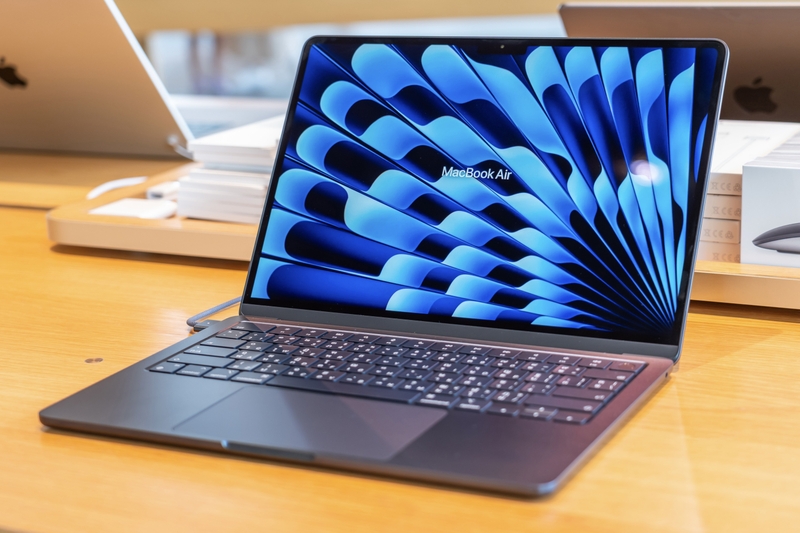 mua-laptop-van-phong-loai-nao-2026 3