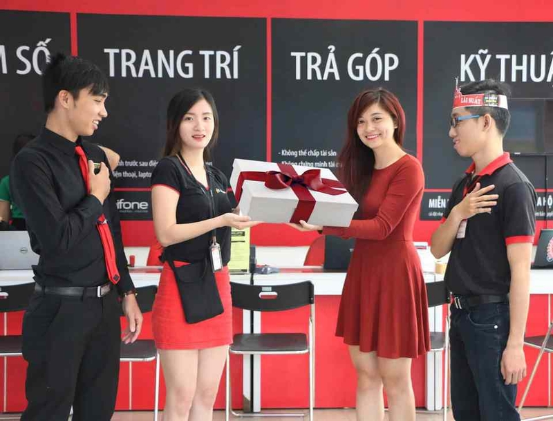 FPT Shop áp dụng nhiều chương trình khuyến mãi