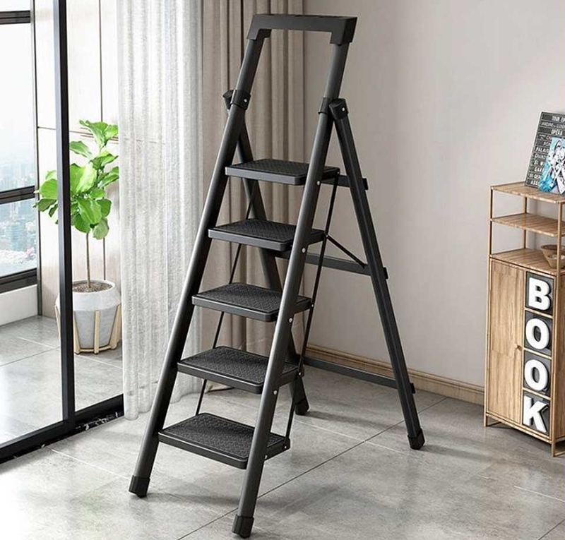 Nên mua thang rút hay gấp chữ A - 05