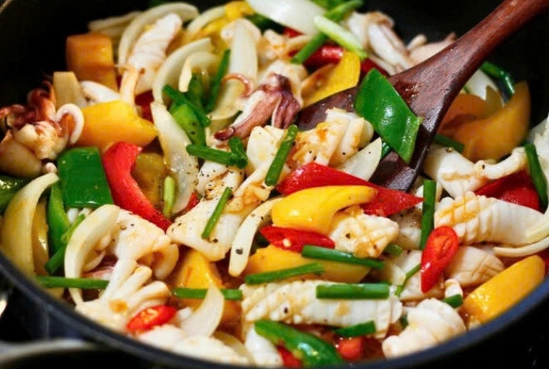 mực xào ớt chuông ảnh 4