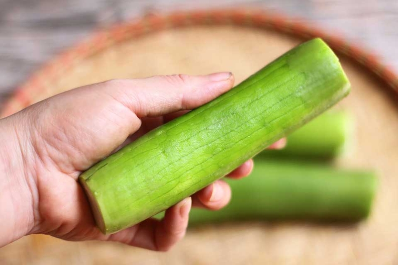 Cách làm mướp xào lòng gà - 05