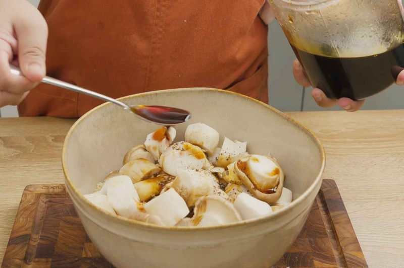 nấm đùi gà kho tiêu hình 4