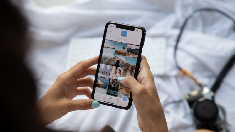 Giới thiệu tặng data cho thuê bao khác