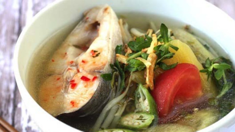 Tại sao việc cho cá vào nồi canh đúng cách lại quan trọng?