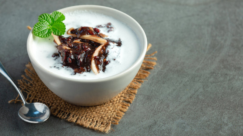 nấu chè đỗ đen bằng nồi cơm điện 2