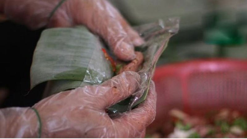 Bước 3: Gói nem