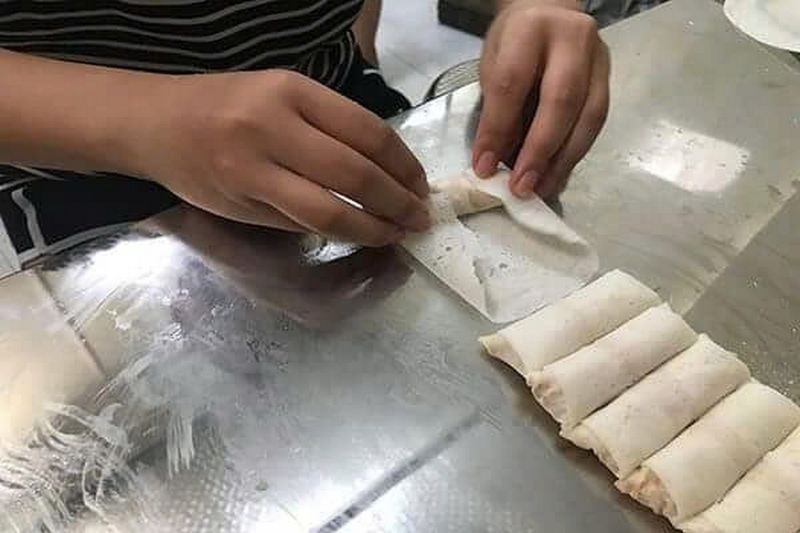 nem hải sản kem bơ ảnh 4