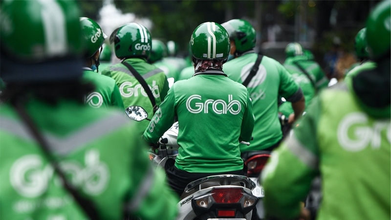Nên chạy Grab hay VinFast 3