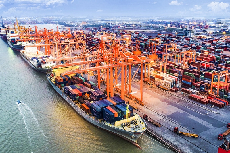 Nên học Logistics hay Kinh tế Quốc tế 1