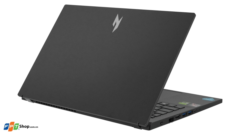 nên mua asus tuf hay acer nitro 11.jpg