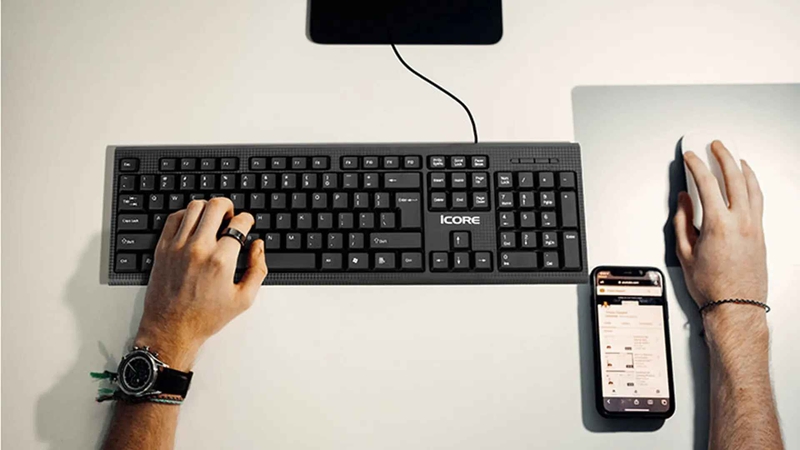 nên mua bàn phím Gaming có dây hay không dây hình 2