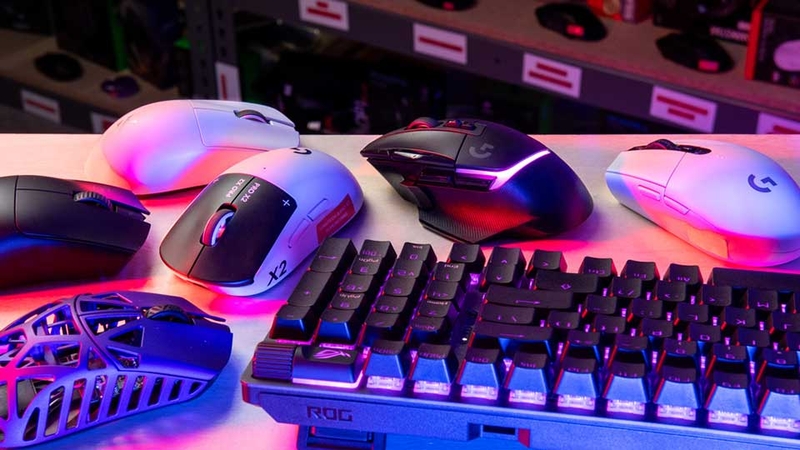 Nên mua chuột gaming có dây hay không dây - 02