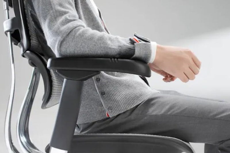 Nên mua ghế công thái học không 5