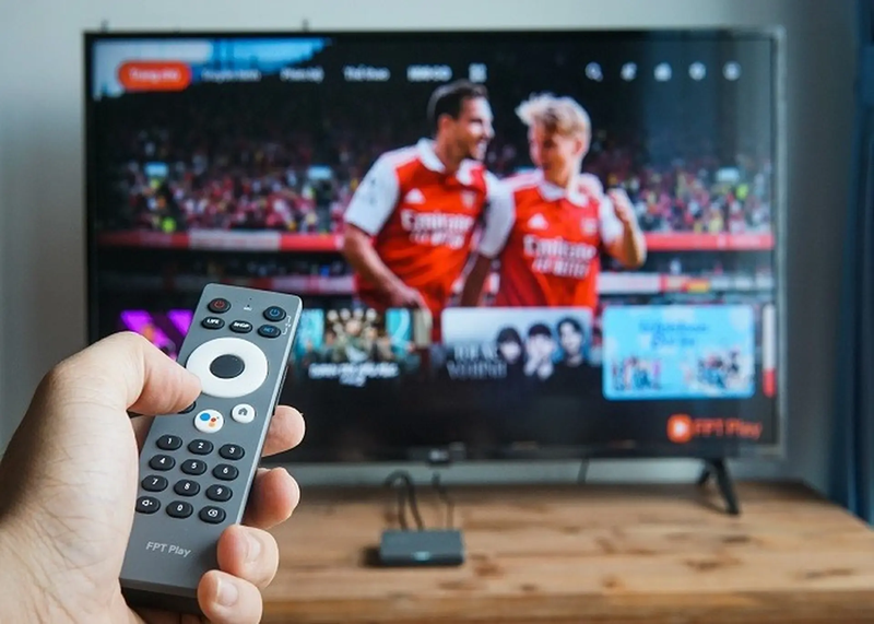 FPT Play cũng hỗ trợ nhiều phương thức xem trên Smart TV, smartphone, máy tính, website và FPT Play Box