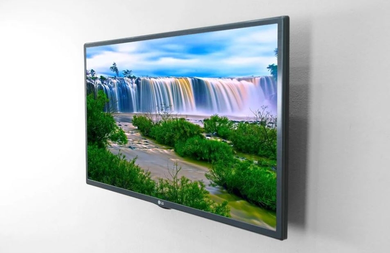 nên mua khung treo tivi hãng nào tốt 2025 1