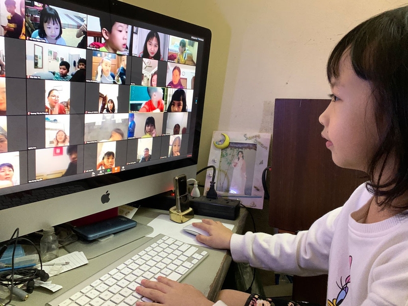nên mua laptop hay máy tính bàn cho học sinh 4.jpg