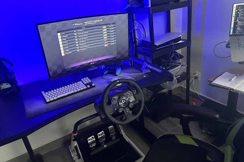 nên mua màn hình cong hay phẳng 9