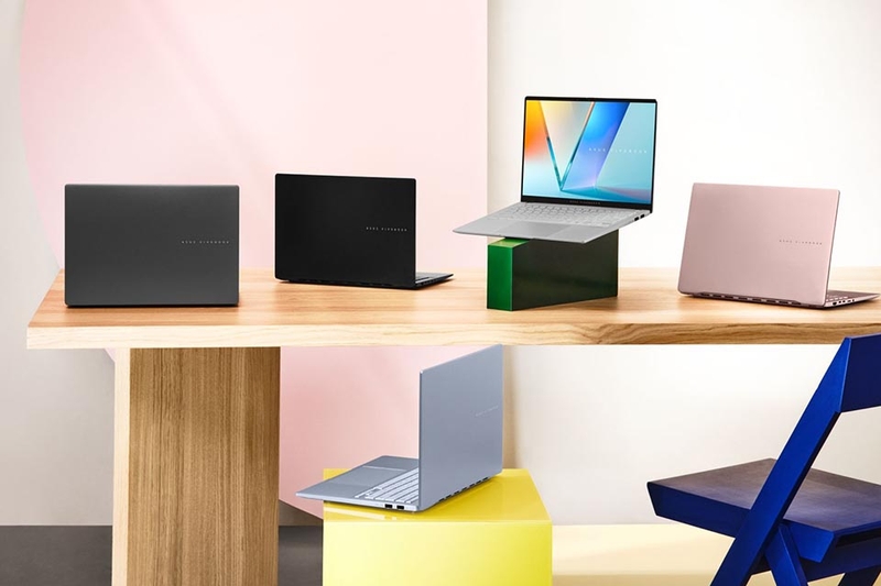 Nên mua máy bàn hay laptop 12
