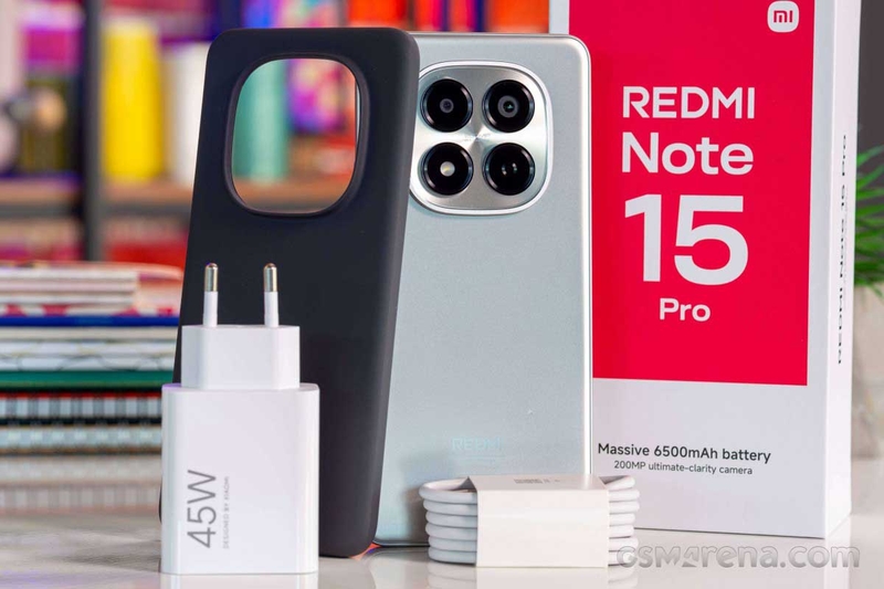 nen-mua-redmi-note-15-hay-redmi-note-15-pro-198584-10.jpg
