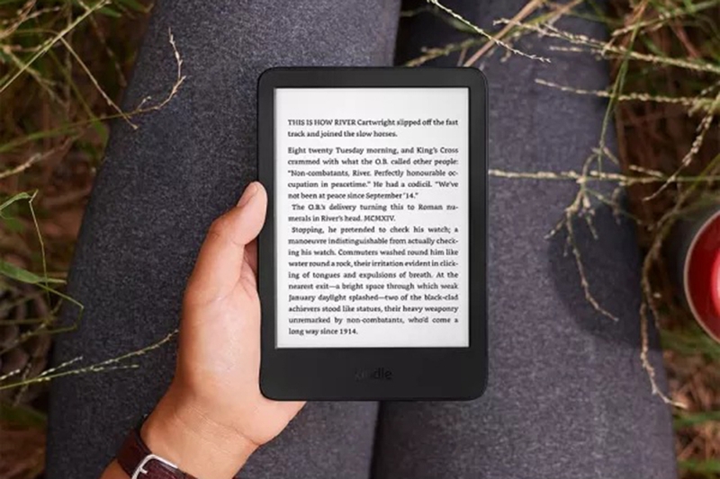 new-kindle-2024-6.jpg