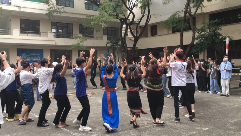 Ngành Văn hóa học 5