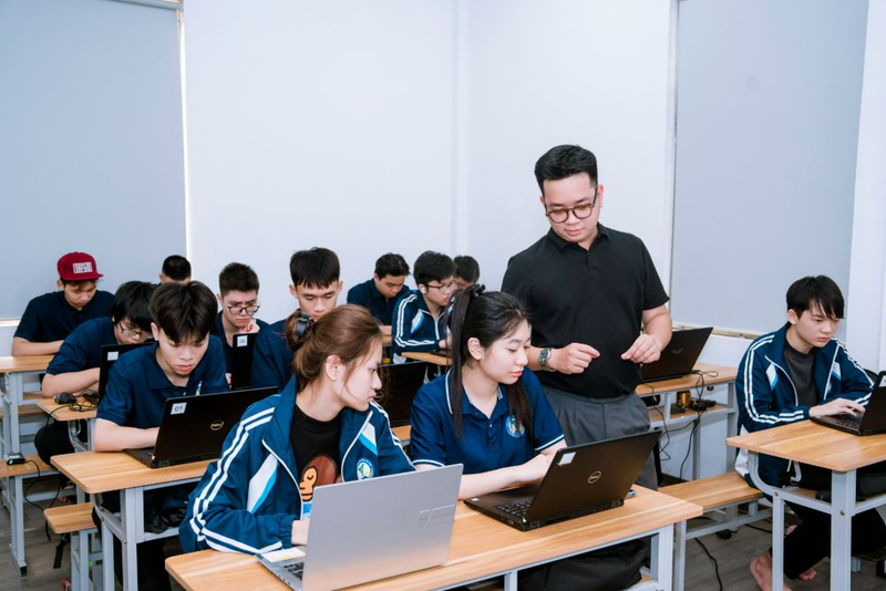Ngành công nghệ thông tin học gì 1