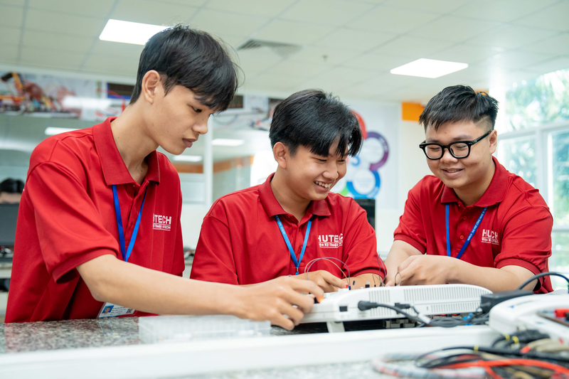 Ngành Robot học gì 3