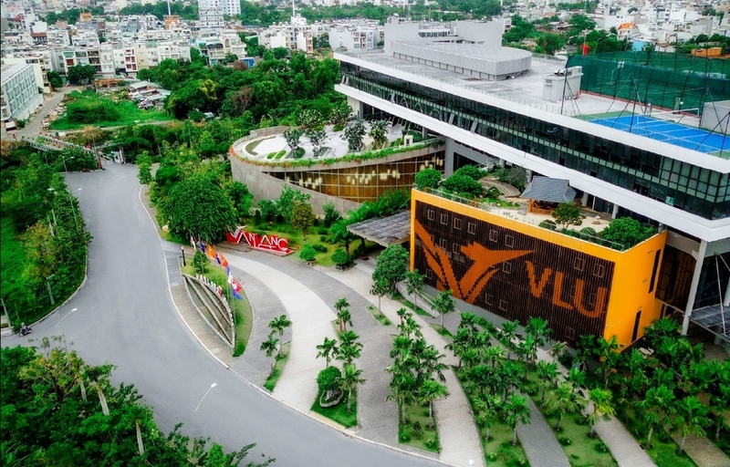 ngành văn học ra làm gì ảnh 7