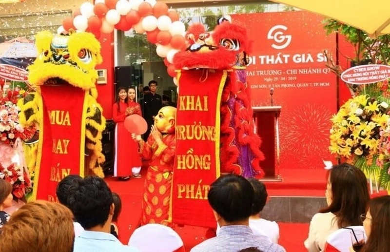 ngày tốt khai trương tháng 8 2026 ảnh 2