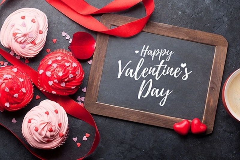 Xu hướng màu sắc quà tặng Valentine 2025