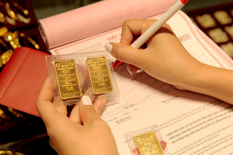 Mua vàng lấy may