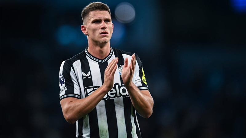 Sven Botman là cái tên nổi bật của hàng thủ Newcastle