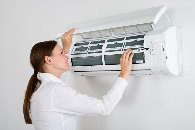 Nhà mái tôn có gắn điều hòa được không - 07