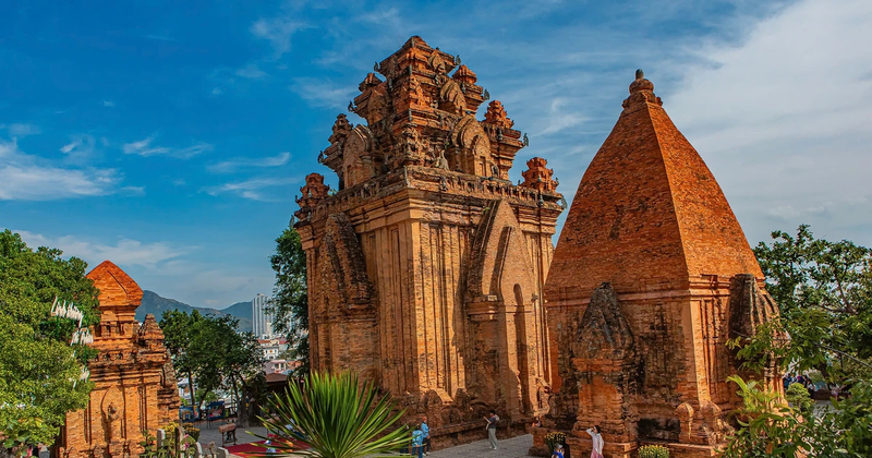 Tháp Bà Ponagar