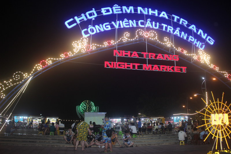 Chợ đêm Nha Trang