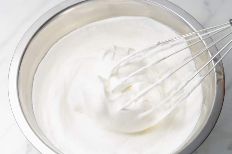 nhận biết whipping cream bị hư (ảnh 3)