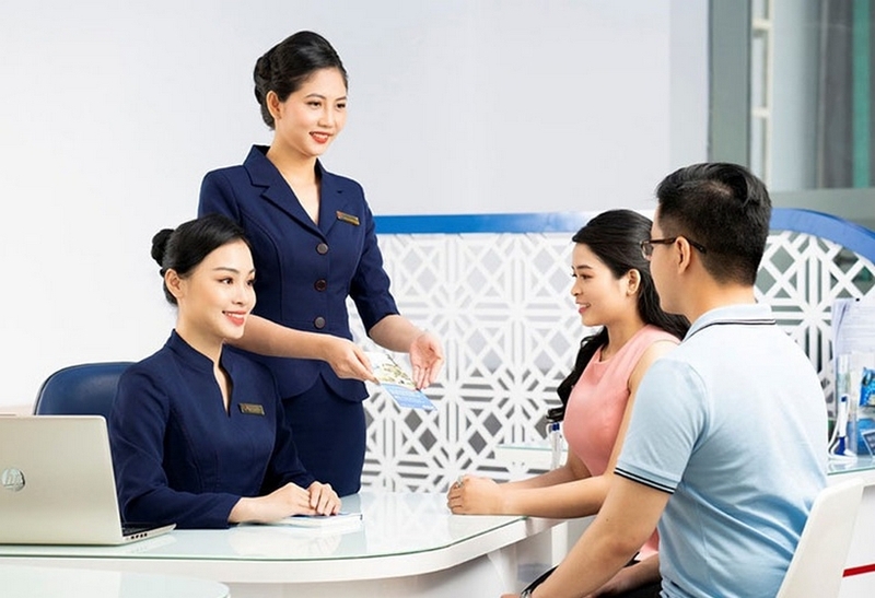 nhân viên tín dụng ảnh 2