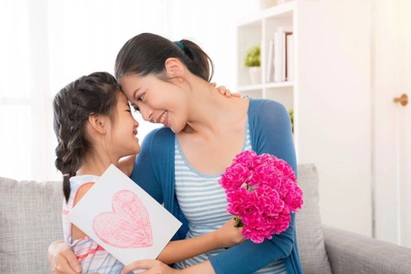 Con yêu mẹ - Những bài hát về phụ nữ 20/10