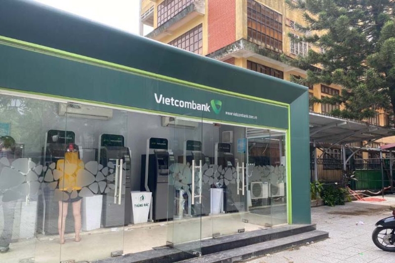 những cây atm vietcombank có thể nộp tiền (ảnh 1)