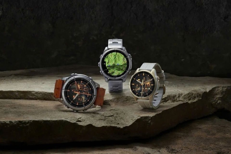 Garmin Fenix 8 Sapphire AMOLED Thép 43mm