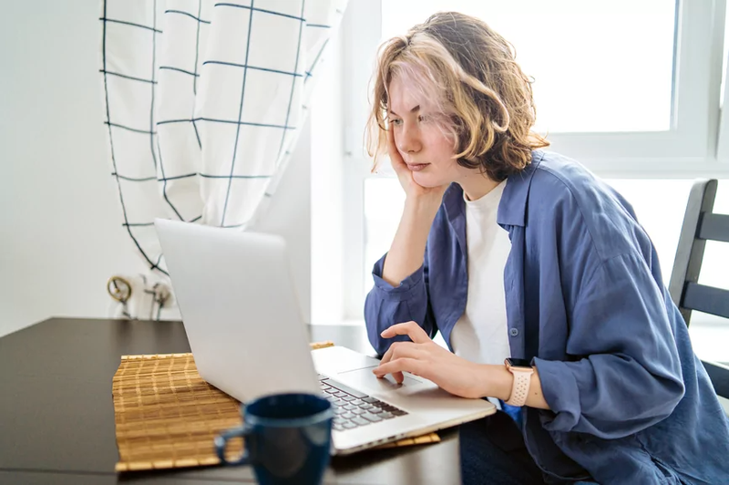 Làm việc không hiệu quả