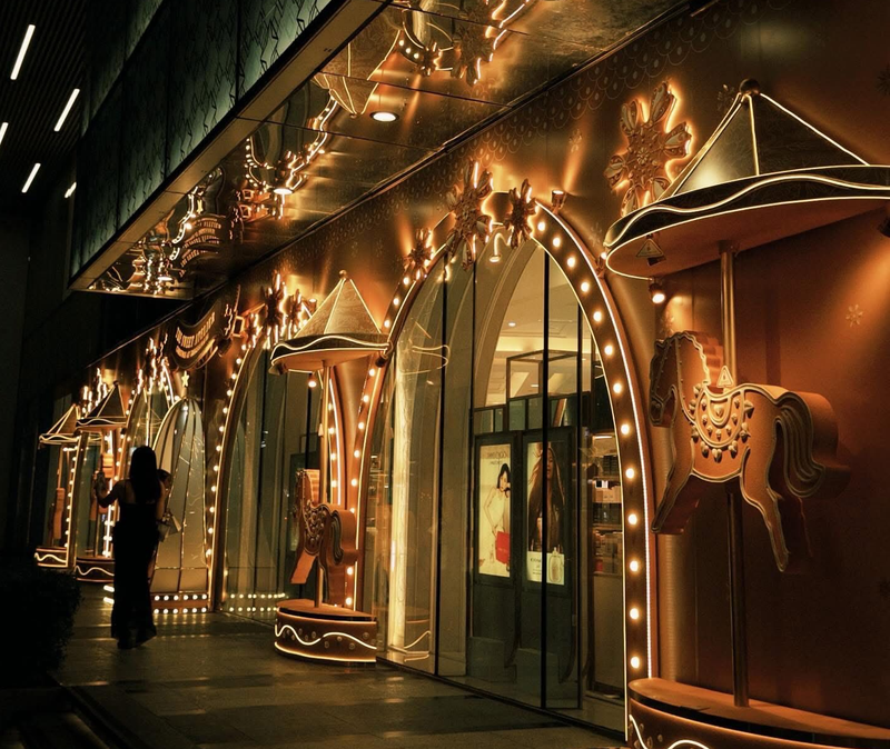 Takashimaya